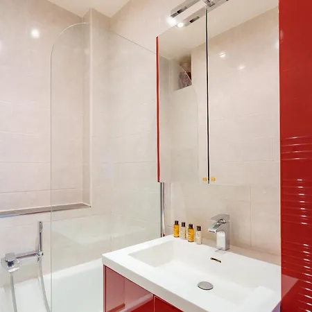 Veeve - Pere-lachaise Chronicles Apartment Paris